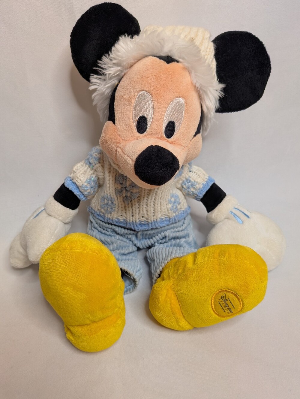 Mickey Mouse Snowflake Sweater Plush Disney Store Exclusive Winter Wonderland